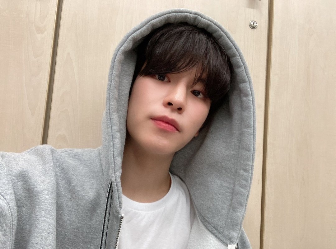 Maffknow's tweet image. Kim Seungmin el verdadero "todas mueren por mi"