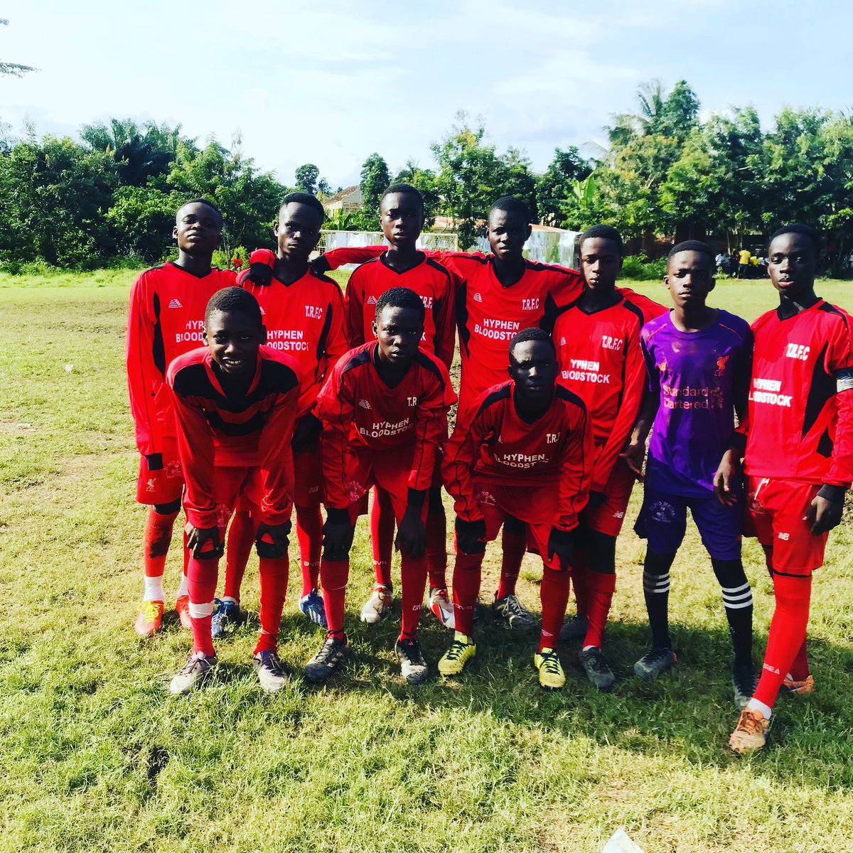 SportsFranco's tweet photo. Academy fc 🇬🇭❤️🖤we will like to thank our senior side Thetford Rovers f.c for being there for us without them we wouldn't have gotten this beautiful kitz God bless you continue to lift this great club higher 2021 wouldn't have been great without Rover https://t.co/hBlaPKPqbu