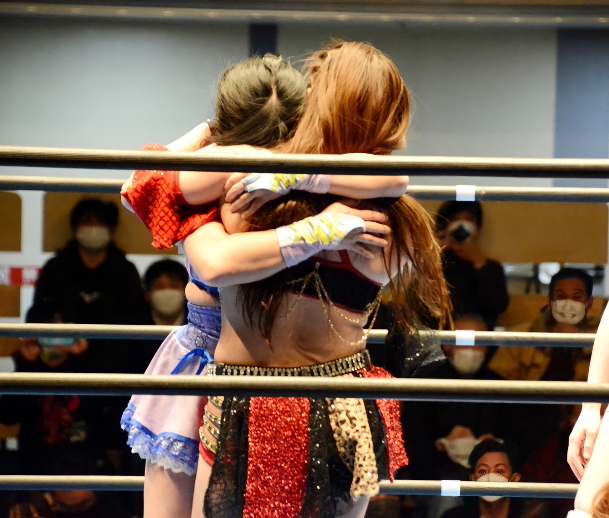 str_1022x's tweet photo. 21.12.31 RIBBONMANIA2021 @後楽園ホール
いつも真っ直ぐな #青野未来 選手のプロレスが好きです。
ひとまずお疲れ様でした‼️来年も変わらず応援しています☺️
#アクトレスガールズ 
#AWGbeginning
#AWG https://t.co/IxTPKt0OXT