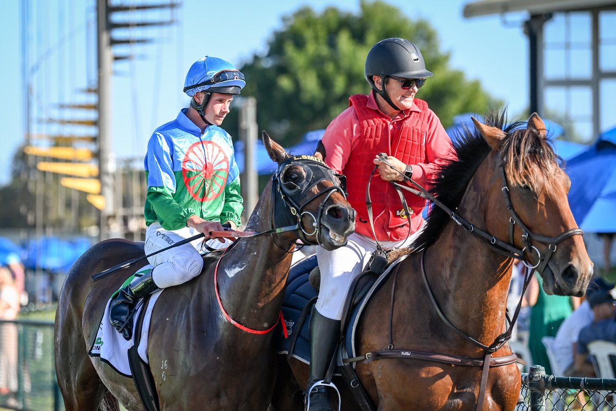 A local win in the Mac’s Hotel Woodford Cup with Garimpeiro winning for Warrnambool trainer Lindsey Smith and jockey Lachy Neindorf. Congratulations to connections #CountryRacing @wboolracingclub