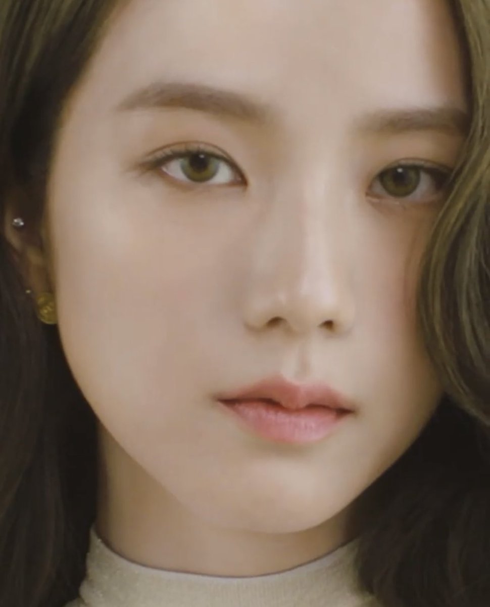 archivejisoo's tweet photo. JISOO X DIOR BEAUTY https://t.co/6BGBkiLIs4