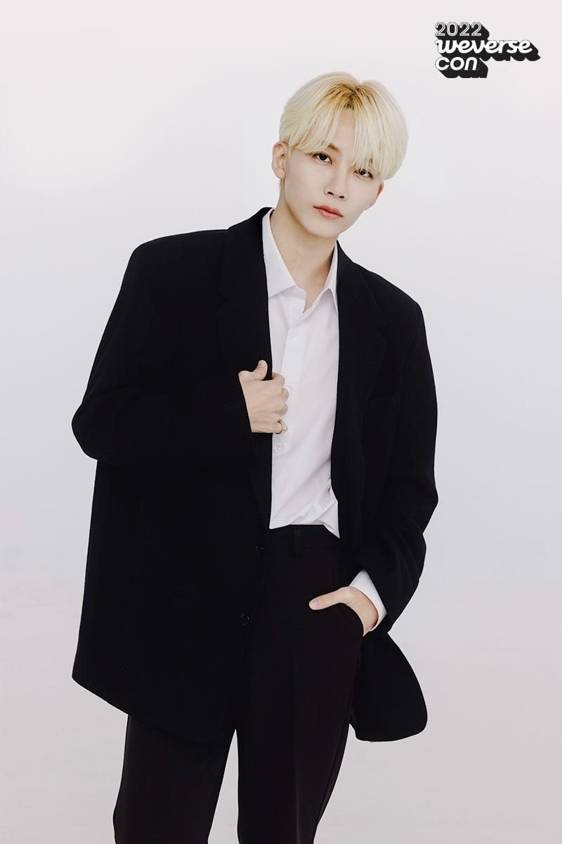 kyeomhanbot's tweet photo. 211231 #겸한 #굠쫑 위버스 https://t.co/Ggl475dwQn