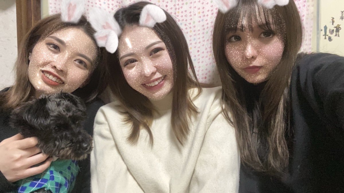 iam__kapi's tweet photo. みなさま今年もいちねんお世話になりました👯‍♀️ 2022ねんもどうぞよろしくお願いいたします〜🙇‍♀️🙇‍♀️ https://t.co/FqLNwYwr83