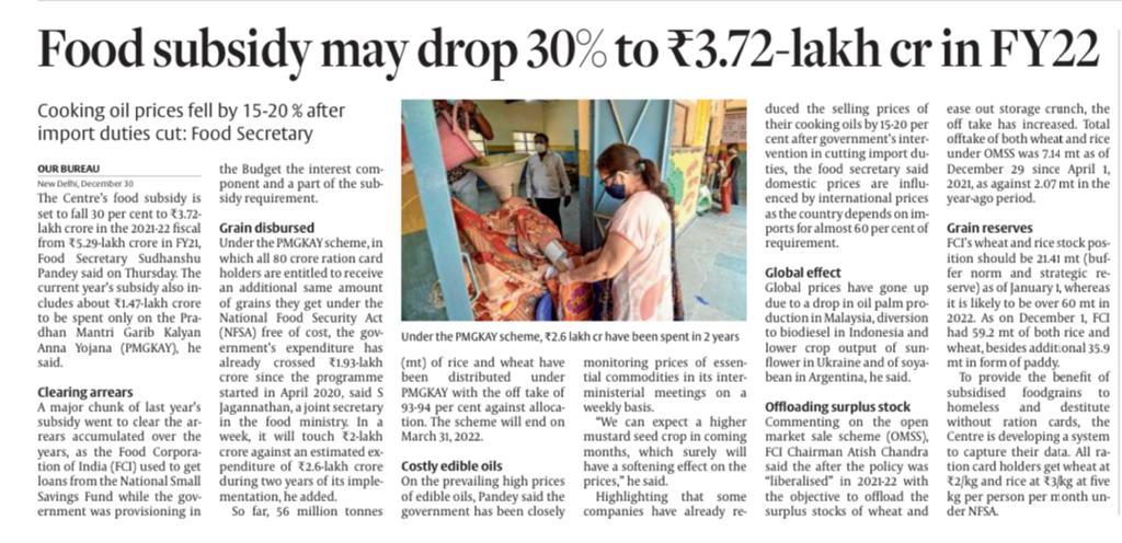 SitaramYechury's tweet image. This is criminal. 
Hunger has grown phenomenally during pandemic.
As people suffer, food subsidy slashed  by 30%.
Modi PR claims distribution of free food but peoples&apos; hunger grows. 
Over 60 million tonnes of foodgrains are rotting in Central godowns.
Give free food kits.