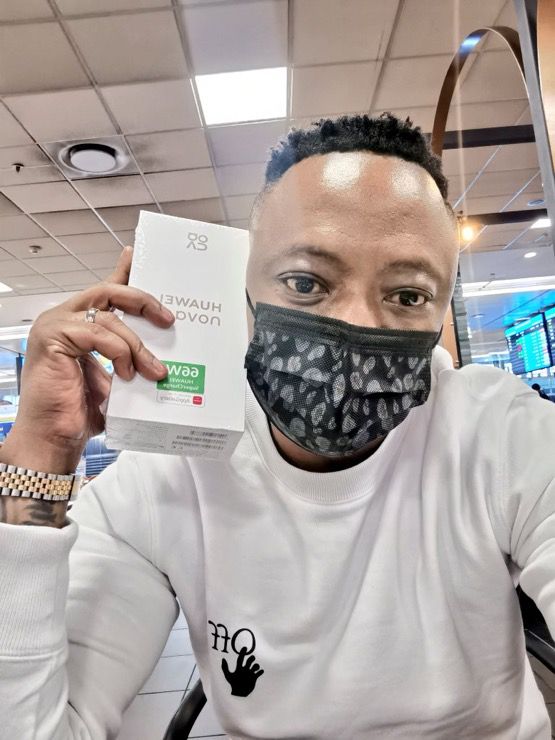 _shanom_'s tweet photo. It's that time of the week!π¨
Win with @HuaweiZA. Simply go to
@DJTira official Twitter page & find out how play and be part of the #ConnectWithMeeTime Competition where you stand a chance to win a Huawei Nova 8i https://t.co/t3xd1ty36u