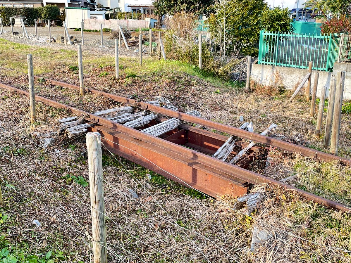 railwayline's tweet photo. 田園地帯〜雑木林トンネルまで📷
本年もご覧いただきありがとうございました。

撮影日 2021/12/31

#安比奈線 #西武安比奈線 #廃線 #廃線路
#abandonedrailwayline #closedrailwayline #discontinuedline https://t.co/Sp6jOEUF5V
