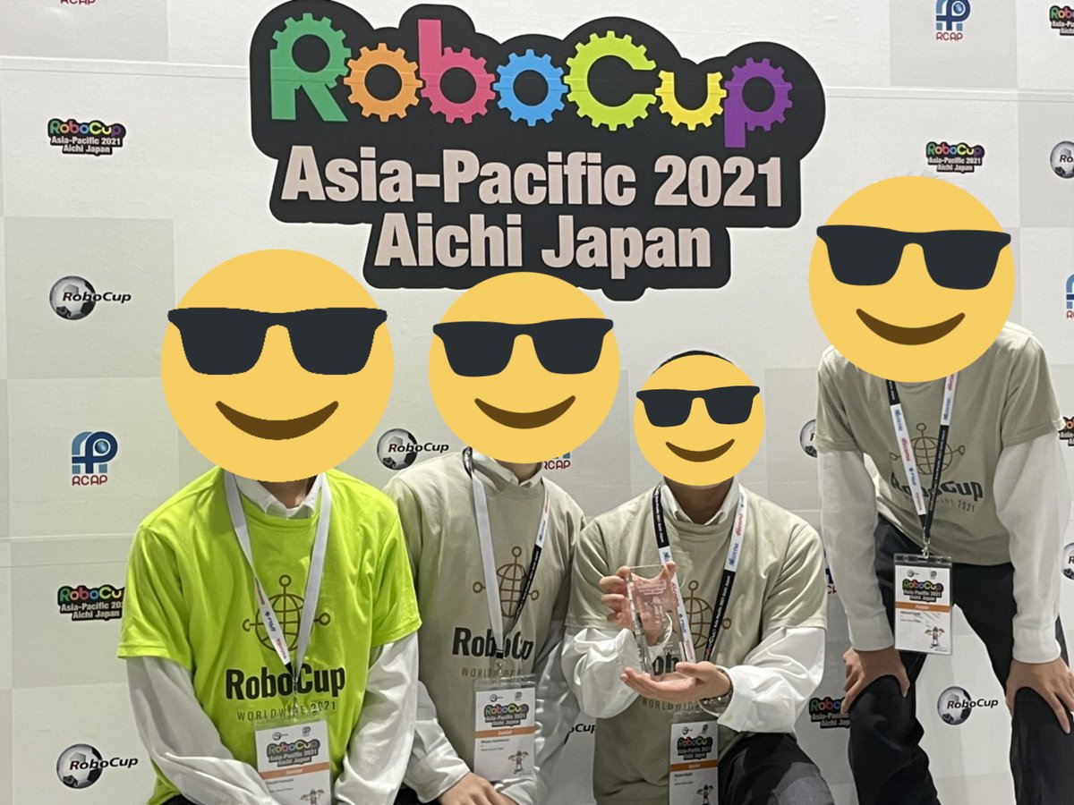 nt_rcj's tweet photo. この大会を持って私達NTの活動は終了になります。
結成して最初に行った彦根ノードがすごく懐かしいです。なんやかんやチームメイトも自分の無茶振りについてきてくれ、本当に良いチームだったなぁと思います。この3年間いろんな人に支えられてここまでやってきました。本当にありがとうございました🙇‍♂️ https://t.co/aZ9IKFfOLN