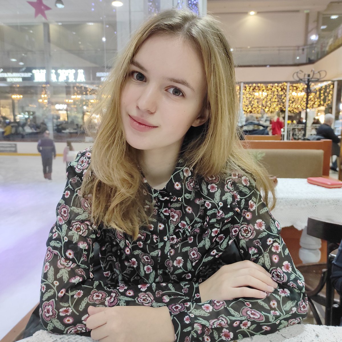 1CyberFox's tweet photo. Happy new year my favorite #NFTCommunity!🎊
💕I am happy to be with you!
I am glad that 2021 brought me an acquaintance with this wonderful community and the opportunity to realize my talent!
#NFTartist #NFT #HNY2022 https://t.co/Gh5vpDgQOT
