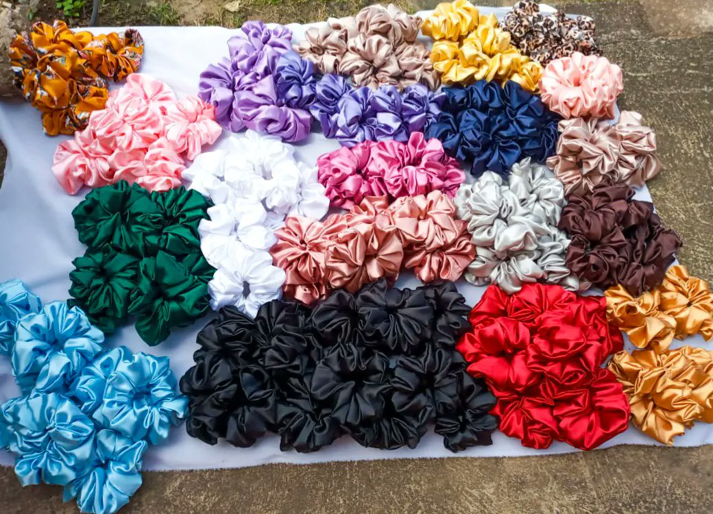 W7Fashion's tweet photo. A customer ordered 126 scrunchies
#scrunchies #supportlocal #SupportSmallBusinesses https://t.co/QeznFRecEV