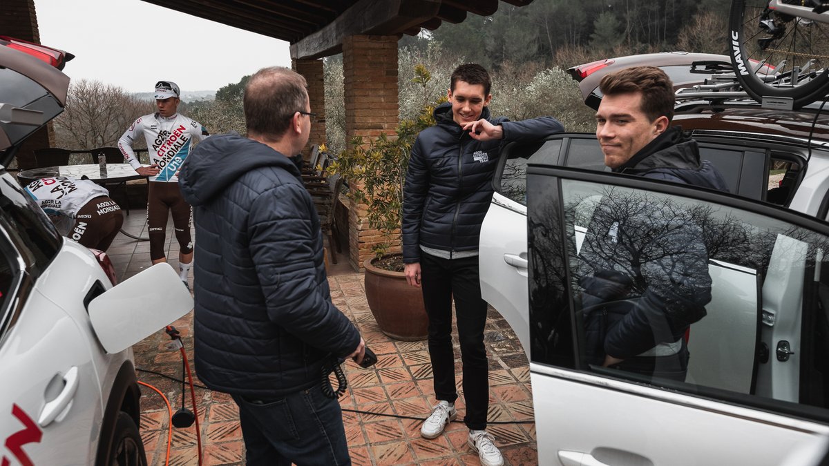 🎬 Clap de fin sur 2021, allez on se fait encore plaisir une fois en revenant en photos sur une saison exceptionnelle !

Et on commence par les "inédits" du stage en Espagne🇪🇸