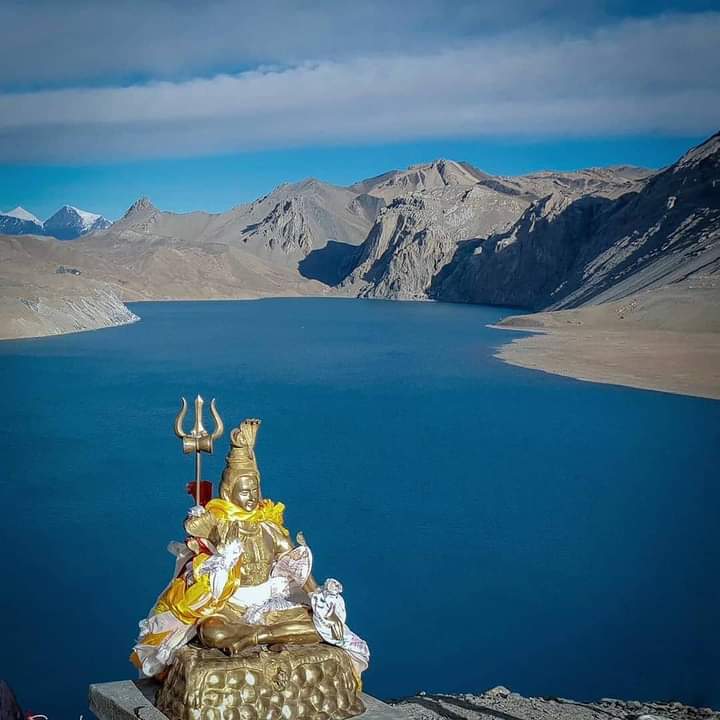 SohanGhildiyal's tweet photo. साल बीते या उम्र बीते, बस आप इस हाथ को थामे रखना मेरे महादेव .♥️
 🔱#हर_हर_महादेव🔱🌞🙏🚩 https://t.co/uLf4Kc4MQv