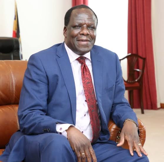 lookuptv's tweet photo. Who is more influential? Retweet for @GovWOparanya LIKE for @MusaliaMudavadi https://t.co/BHpeSr2I6C