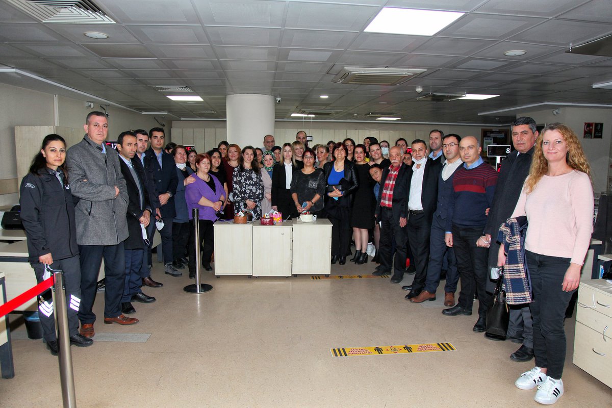 2022 yılının ülkemize sağlık mutluluk huzur getirmesini diler, büyük bir özveri ile nüfus teşkilatımızda hizmet eden mesai arkadaşlarımız başta olmak üzere tüm vatandaşlarımızın yeni yılını en içten diklerimizle tebrik ediyoruz.
<a href="/TCNufus/">Nüfus ve Vatandaşlık İşleri Genel Müdürlüğü</a>
<a href="/sefikaygol/">Şefik AYGÖL</a>
<a href="/MustafaGungorlu/">Mustafa GÜNGÖRLÜ</a>
<a href="/BirglKAYMAZ2/">Birgül KAYMAZ</a>