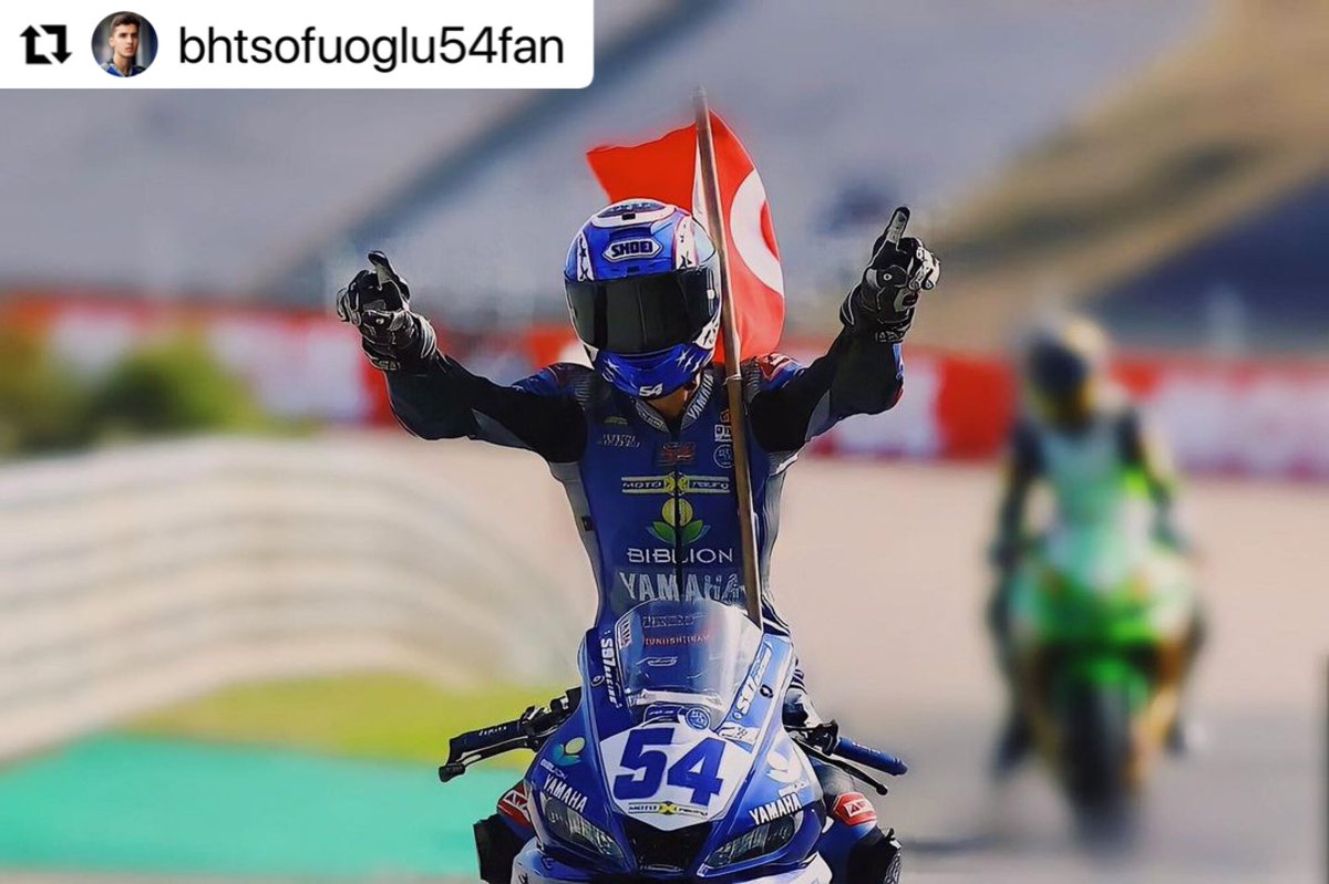 bht54sofuoglu's tweet photo. #Repost @bhtsofuoglu54fan -2022-
Yeni yılda da hep bir adım daha ilerisine,daha iyisine!
Mutlu yıllar.☺️🙌🏻
#bht54 https://t.co/aF9igWswET