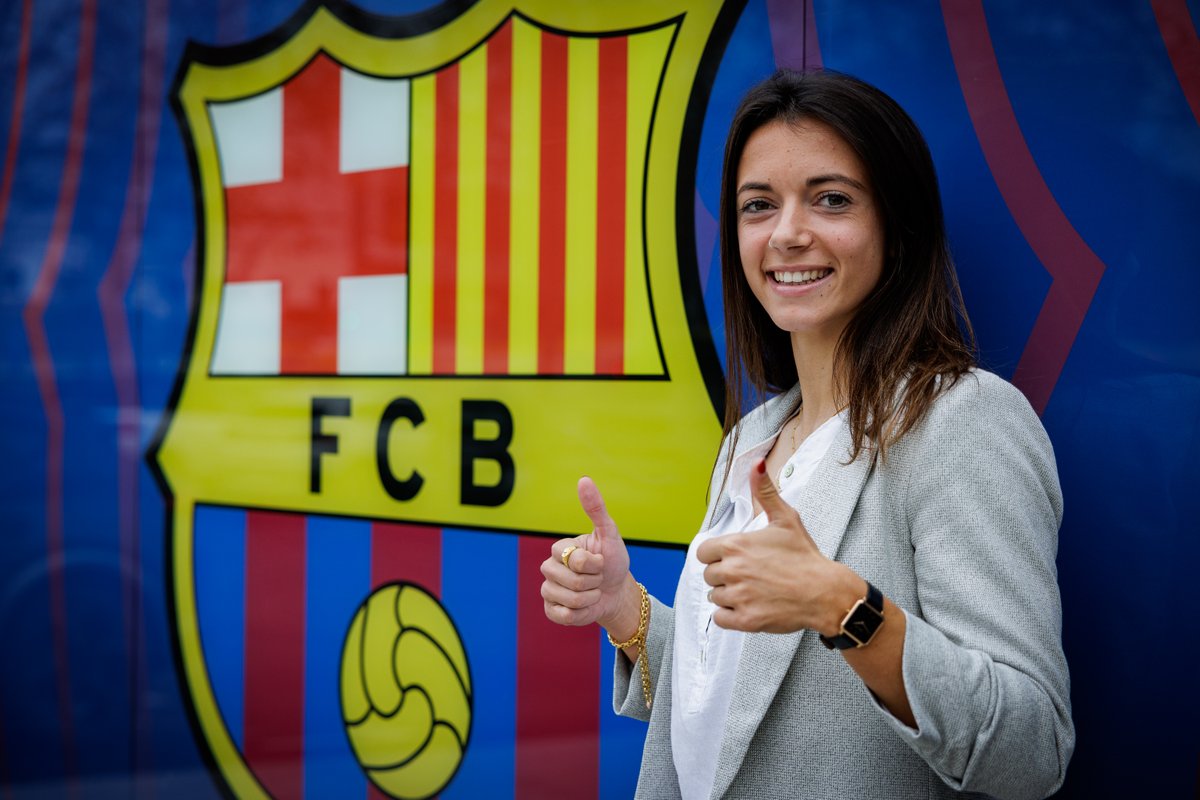 FCBfemeni's tweet photo. ✍ @AitanaBonmati renova fins al 2⃣0⃣2⃣5⃣ 👉 https://t.co/yYaIEaZbyn

✍ ¡Aitana renueva hasta 2025! 👉 https://t.co/EjWkV8LHRb

#FCBFemeni https://t.co/tP74wVn8Hn