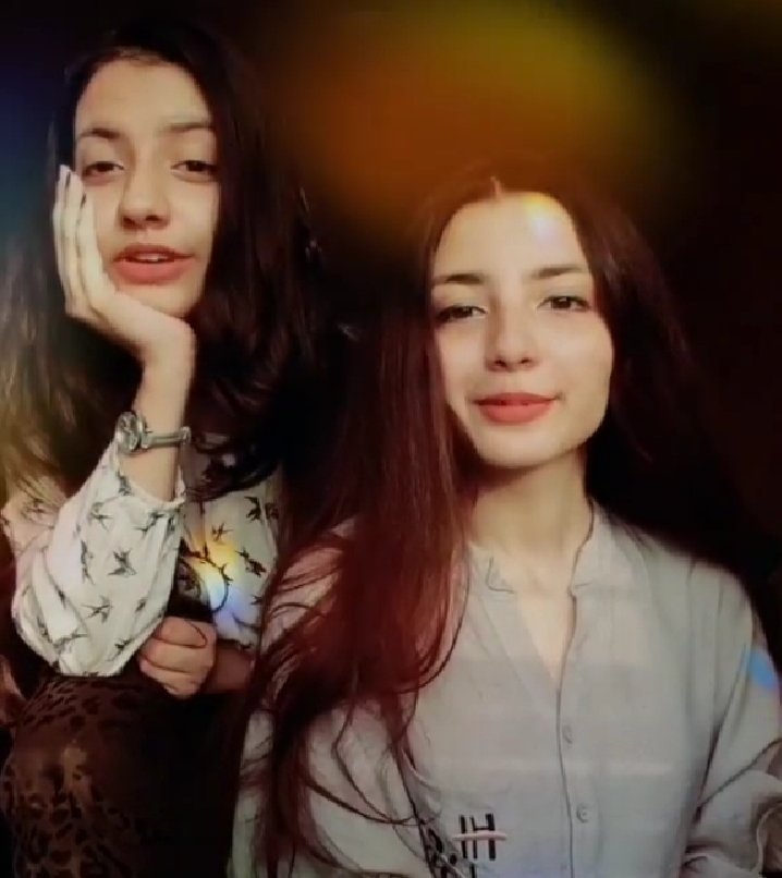 DrBisma2's tweet photo. We the sisters😍 https://t.co/YMrRa7SkGq