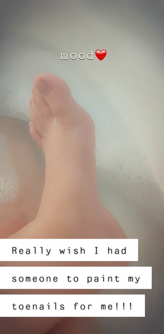 The picture says it all... https://t.co/zP5mHUAfF6<a href="/tag/feet"class="tags"><span>#feet</span></a><a href="/tag/selflovesunday"class="tags"><span>#selflovesunday</span></a>