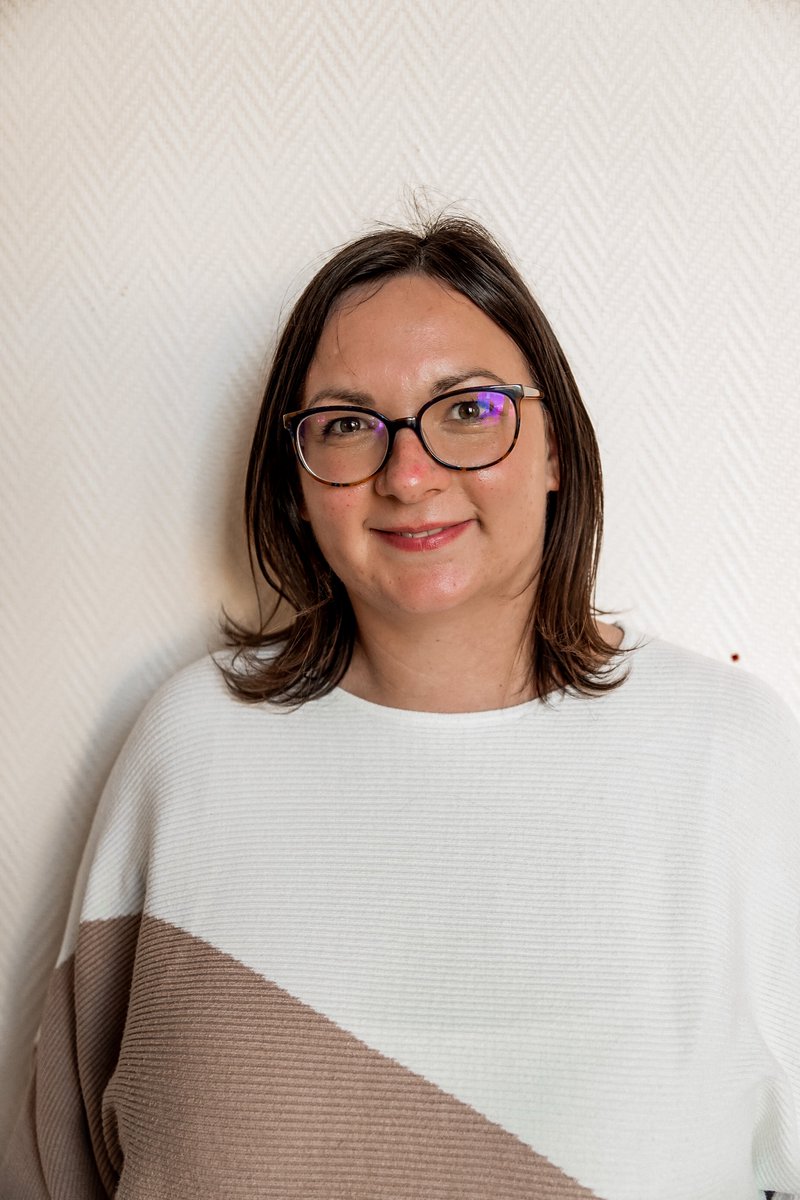 #Vaccination #Covid19 
Le centre de vaccination du CH Libourne ouvre de nouveaux créneaux : obtenez un rendez-vous rapidement via <a href="/keldoc/">KelDoc, la solution de prise de rdv en ligne</a>  et rencontrez nos professionnels mobilisés ! 💪

📢 Créneaux réservés aux plus jeunes également ouverts, dans un espace réservé !