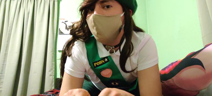 Happy #FemboyFriday and News Year's Eve! Let's all do our part to make 2022 an awesome year~ ok? ❤  #Femboy<a href="/tag/femboyfriday"class="tags">#FemboyFriday</a><a href="/tag/fridaymotivation"class="tags"><span>#fridaymotivation</span></a><a href="/tag/femboy"class="tags"><span>#femboy</span></a><a href="/tag/nsfwtwt"class="tags"><span>#nsfwtwt</span></a>