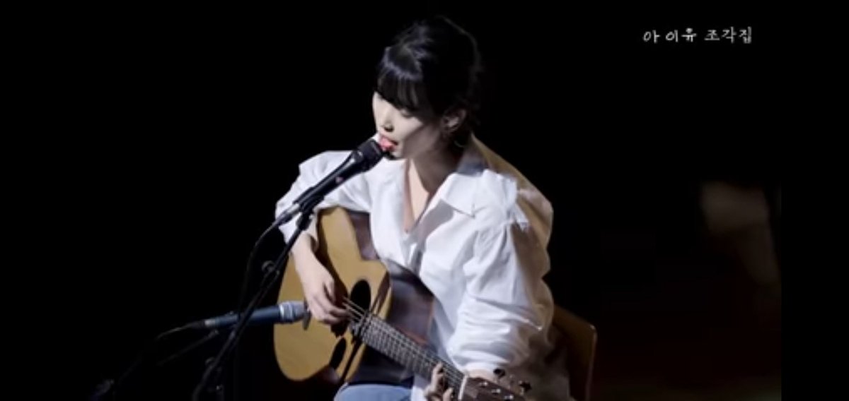 teengoo_520_SMJ's tweet photo. Very proud of my girl she is very talent her voice the way she play guiter and everything she did matserpiece i love how she show us that side of her she desarve many she desarve the world ❤😭
#IU #next_stop #아이유 @_IUofficial https://t.co/aRHVurt2cF