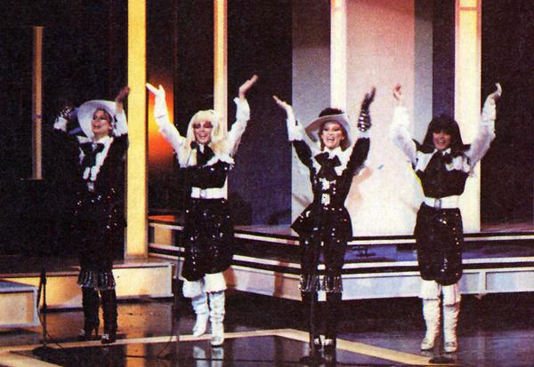 aussievisionnet's tweet photo. How I felt as a little kid raiding my mum's wardrobe #ESC250 #BemBom https://t.co/BdWVK3Gww4