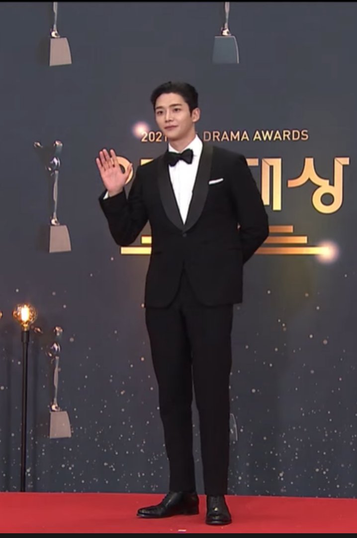 IamFaith0228's tweet photo. #ROOWOON #PARKEUNBIN #THEKINGSAFFECTION #KBSDRAMAAWARDS2021 https://t.co/fDSuqssOMm