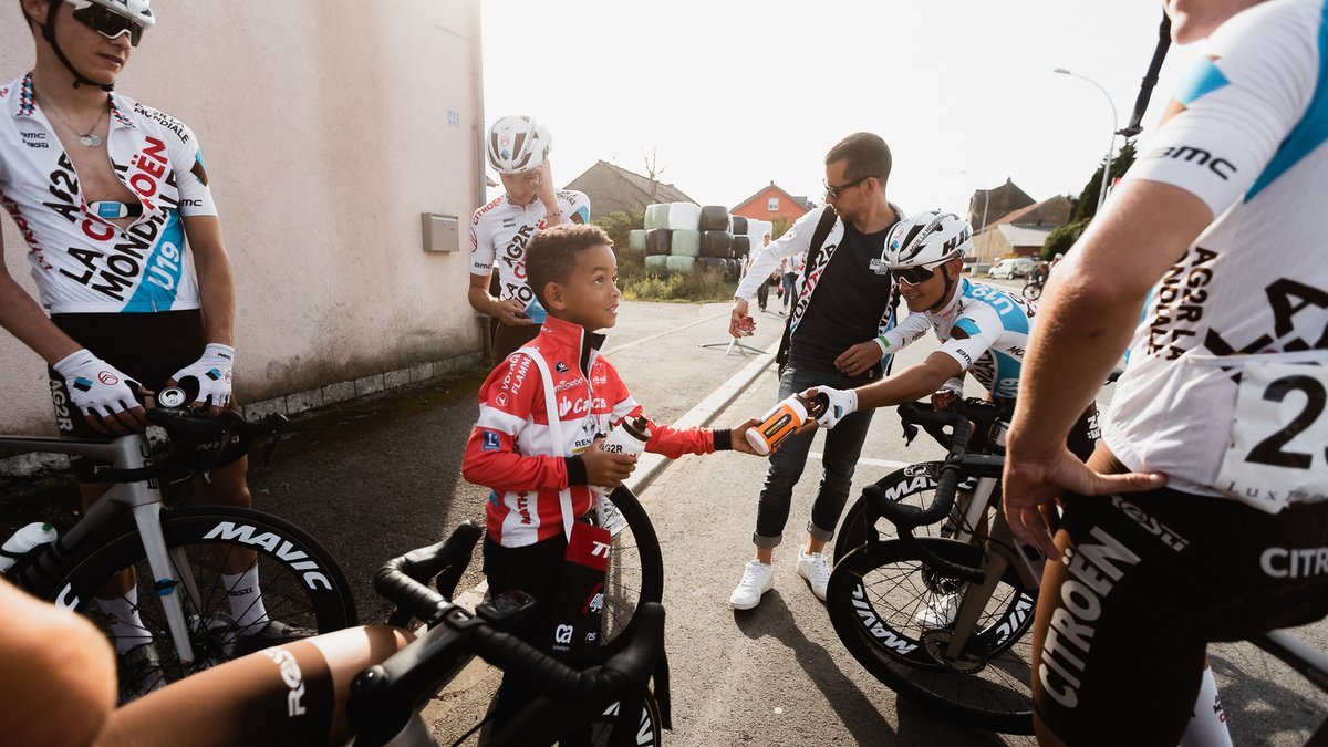 Septembre 2021 - GP Bob Jungels <a href="/BobJungels/">Bob Jungels</a> 🇱🇺
Une course à haute vitesse sur les belles routes luxembourgeoises.
<a href="/LoKraemer1/">Léo Kraemer</a> renvient en forme à quelques jours des championnats du monde avec un beau Top 10, devant <a href="/seguin_yanis/">seguin yanis</a> . <a href="/Mathias_sanl/">Mathias Sanlaville</a> 19e