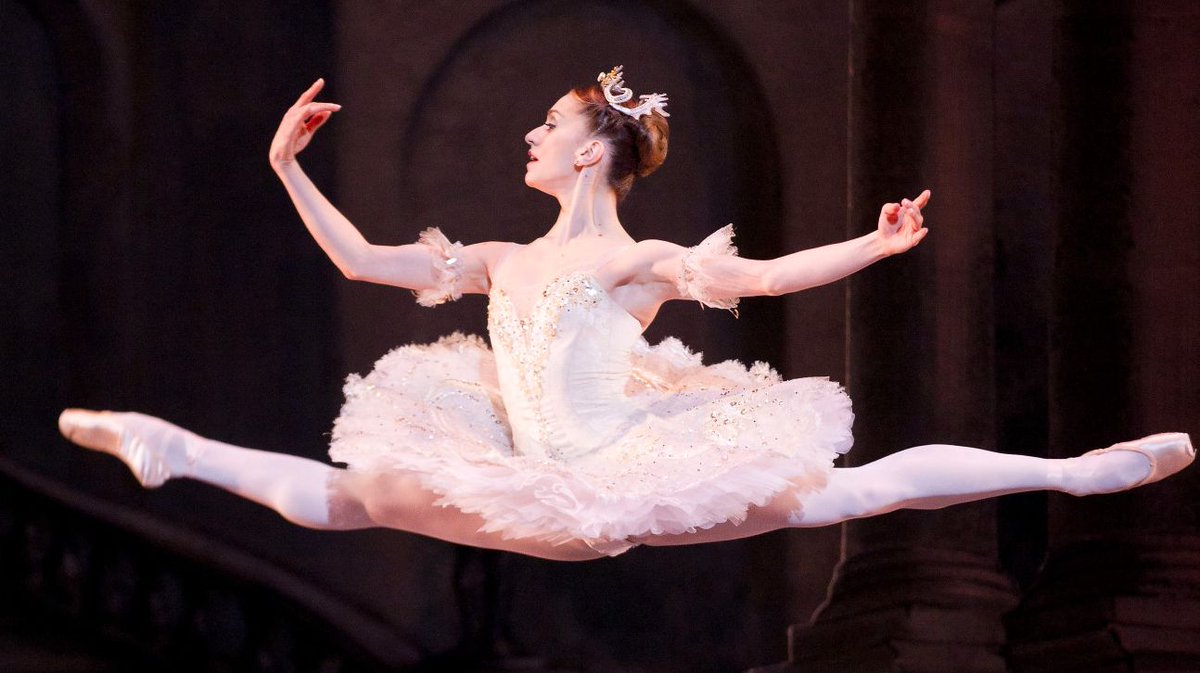 🎉 Today's the day - <a href="/TheRoyalBallet/">The Royal Ballet</a>'s The Sleeping Beauty will be streamed via our website!

Join us from 2pm GMT to watch the masterful choreography of Marius Petipa set to Tchaikovsky’s stunning score 😍 

Watch here: stream.roh.org.uk/packages/the-s…

#OurHouseToYourHouse