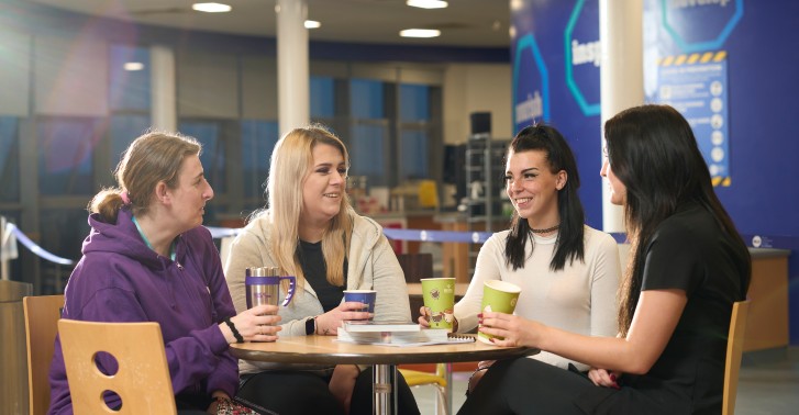 SLCek's tweet photo. As 2021 draws to a close. our Depute Principal, @StellaMcManus, reflects on a year like no other at @SLCek 🔔
https://t.co/pUcqvXOx2P
#SLCSupport I #ChooseCollege https://t.co/SYGcLgBf9j