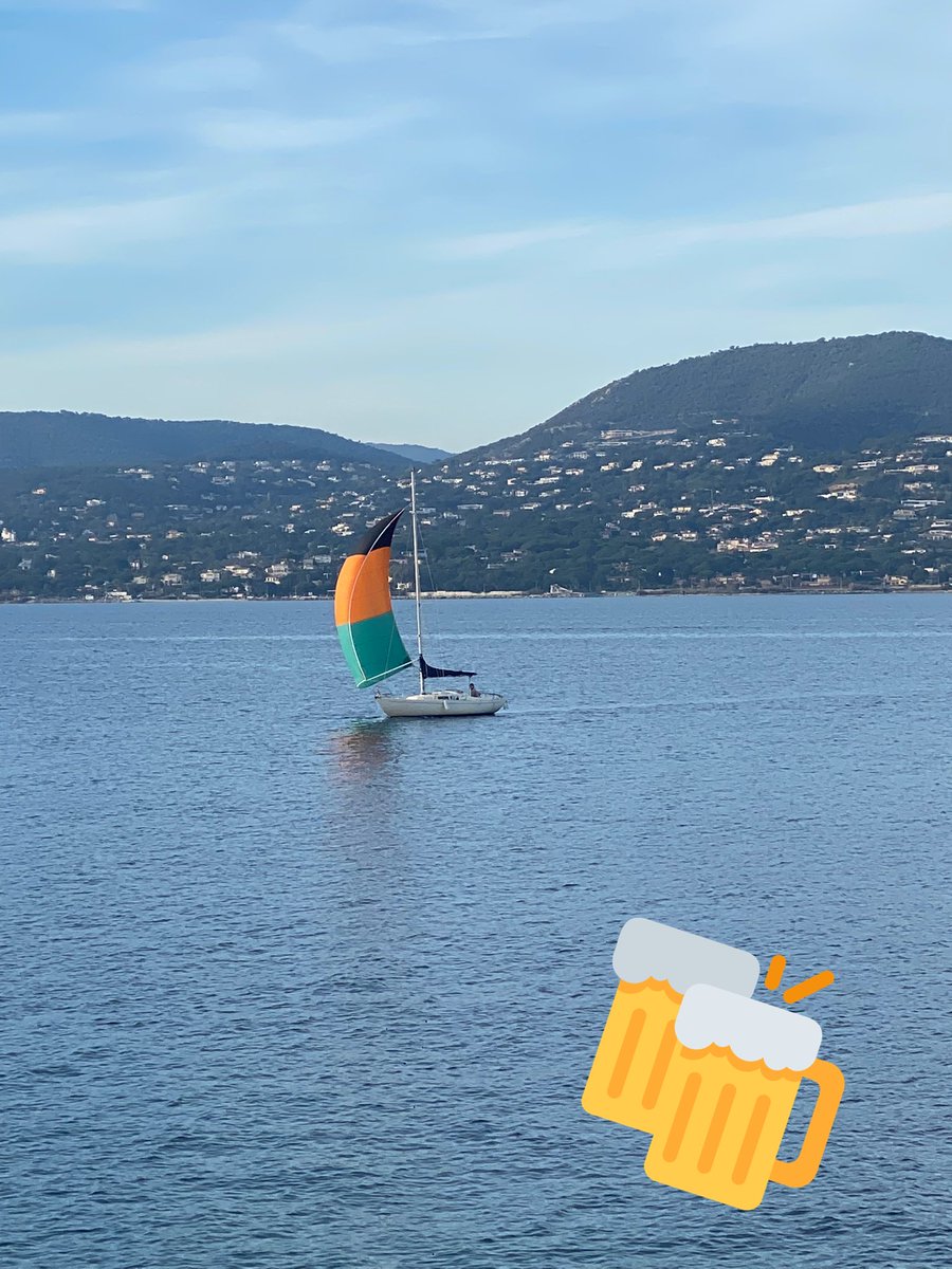 snowphd's tweet photo. Une Delta en pleine mer 🍻
#supportyourlocalbreweries #BBP https://t.co/08ZJTDq41k