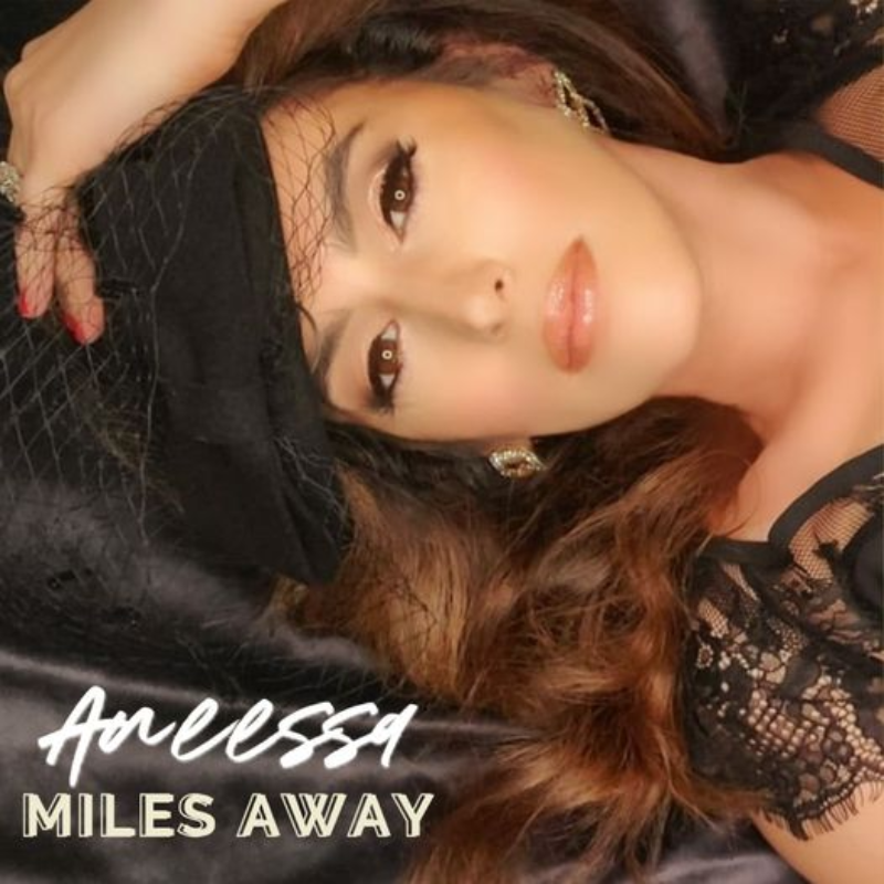 DelitMusic's tweet photo. La chanteuse de Los Angeles "California" Aneessa, nous embarque dans une reprise de Madonna "Miles Away" à découvrir sans plus attendre sur Delit Music France.
https://t.co/4z2jYOFalz https://t.co/XjisNApvma