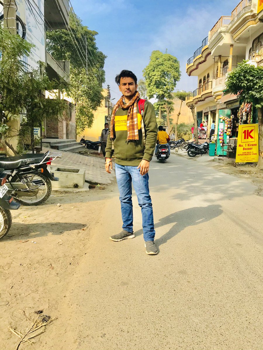rajaa4141's tweet photo. Aaone Meerut mai https://t.co/GdcTbBIQnY