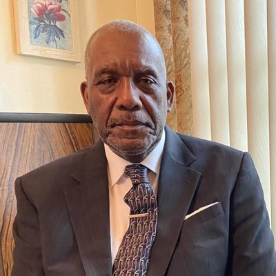 DAPOET1944's tweet photo. #NewProfilePic https://t.co/OI05TwIAk7