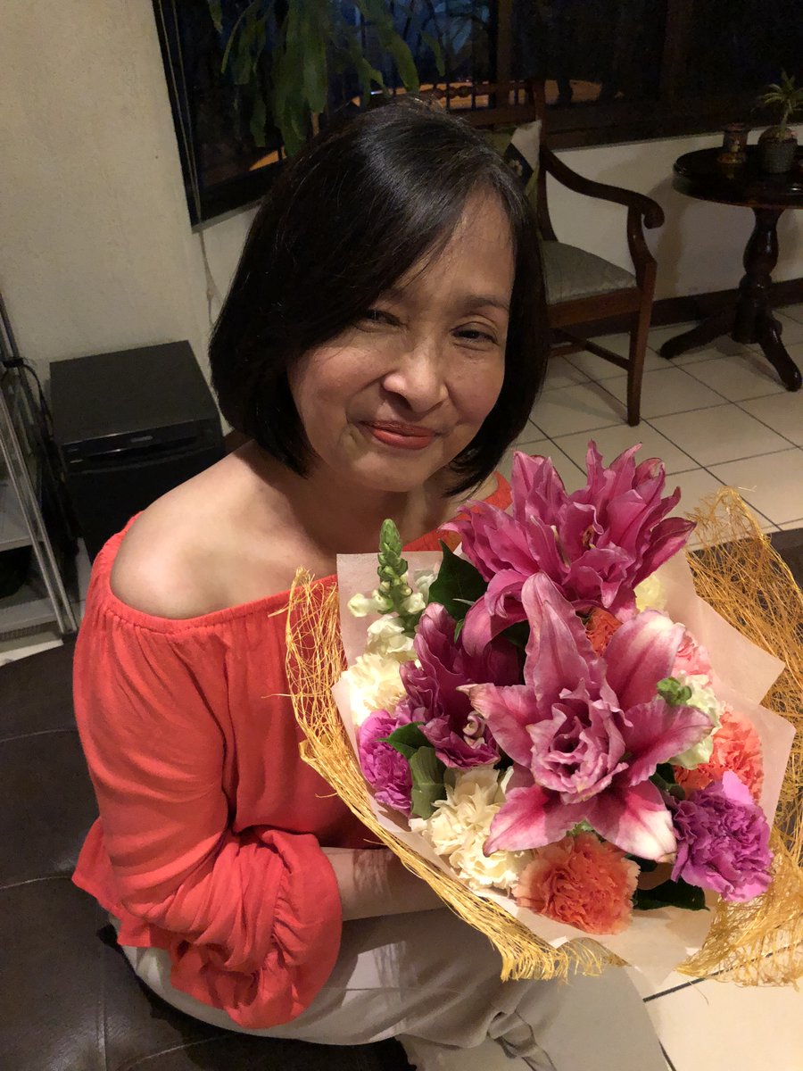 abraofficial's tweet photo. Nothing compares to the pain of losing your first love. For me, Mama was, still is and forever will be my ultimate love. How I wish I had given you all my time. Thank you for all the genuine love and affection. You're the best! I love you the most Ma ❤️💐

https://t.co/FDVZQLIuC2 https://t.co/KZ6XFepsTg