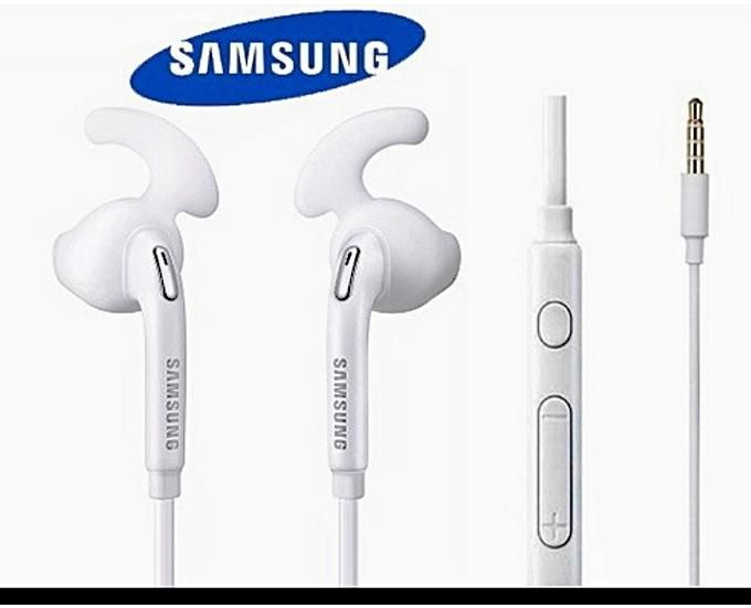 SamsungGlaxyPak's tweet photo. Generic Samsung galaxy handfrees (100%durability)
Pkr:3600
#SamsungGlaxyPak https://t.co/FLVaygQVOb