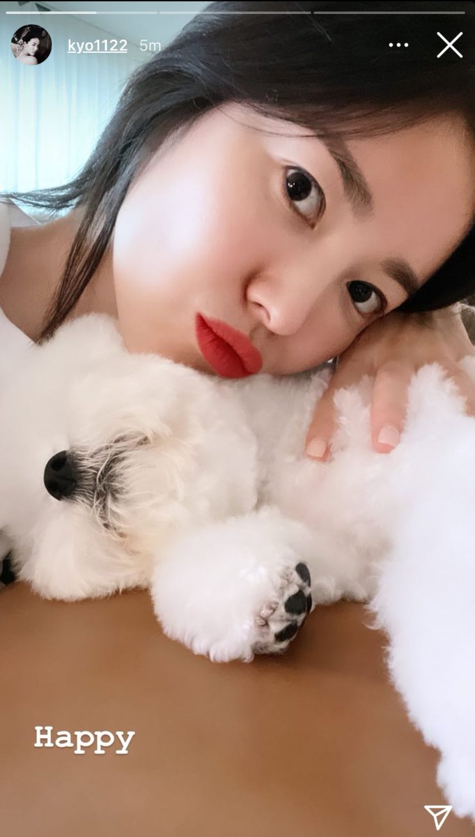 flowerash's tweet photo. Kyo1122 IG stories ππ₯ΊππΆ
Happy New Year Indeed π₯³π₯°ππ₯
Waaaaah look at them π₯Ί Mommy Kyo and baby Ruby ππΆπ₯° Thank you for this love π
#SongHyeKyo
#KyoBy https://t.co/46rYFkvFFn