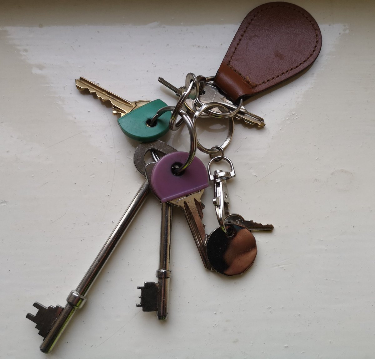 UGLY_BOB_tweets's tweet image. Keys found Wednesday in St.Mary's Place #harborough #KeysFound #MarketHarborough Call 07717388849