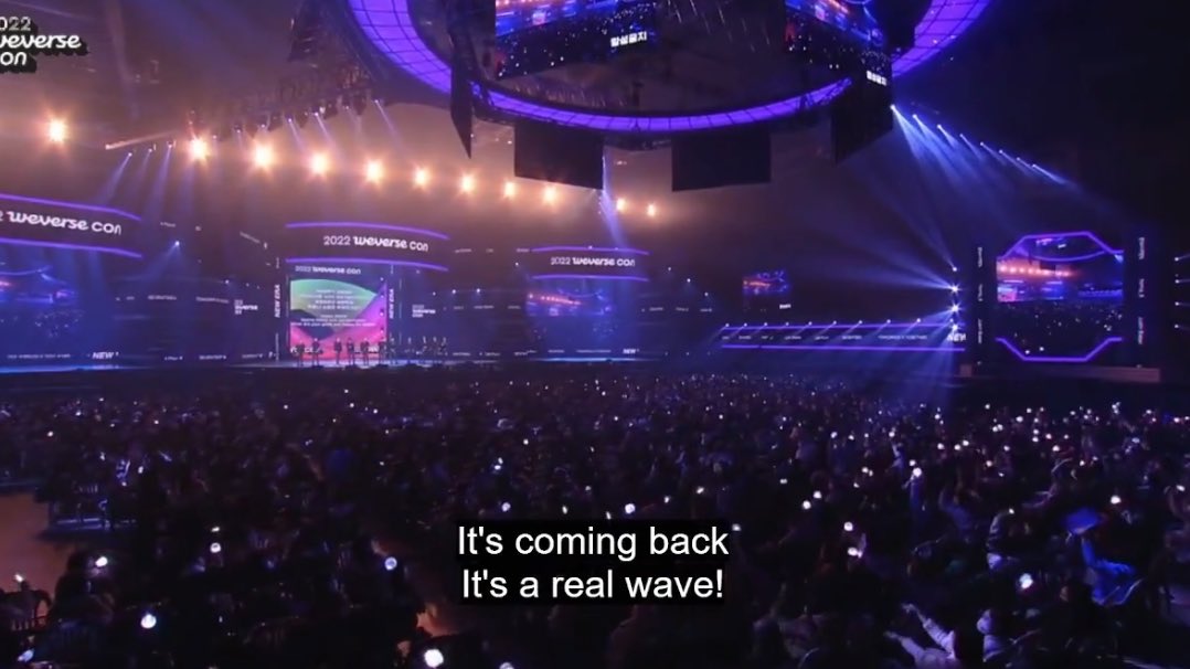 sounds_of_cheol's tweet photo. they missed the caratbong wave so much 😭🤍 https://t.co/HJPfRYim2s
