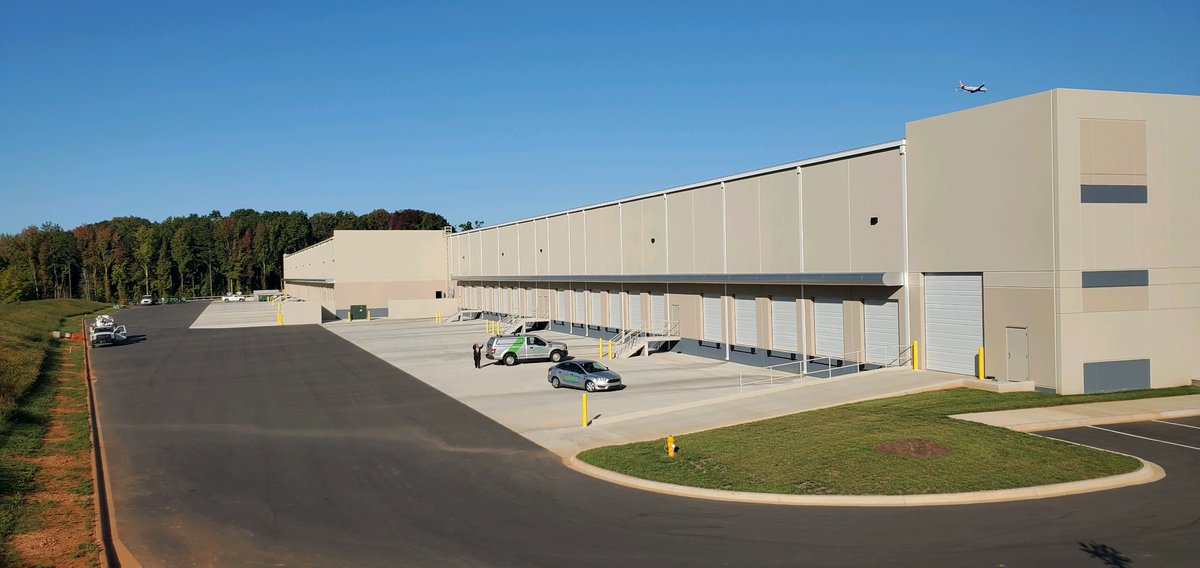 Looking to hire a professional and dependable individual to work: Full-Time Armed Officer for 2nd / 3rd shift. Starting pay rate: $17.00/Hr