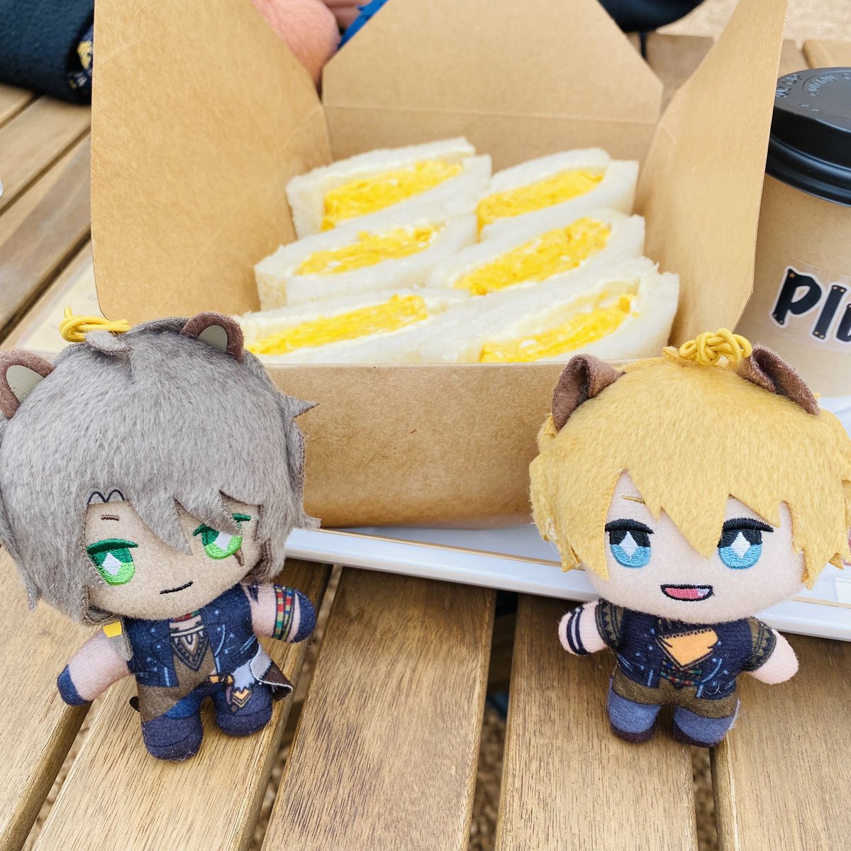 shuri_bucchi's tweet photo. 2021の締めくくり最高やったなぁ(*^^*)
1年ぶりに会えて、美味しいもん食べて、楽しかったヽ(・∀・)ノ
次はいつ会えるかな??
2022年はもっと会えるとええな(*ˊᵕˋ*)
#vison
#VISON
#松飯炭
#baraque
#バラック https://t.co/QUWxhQyNcz