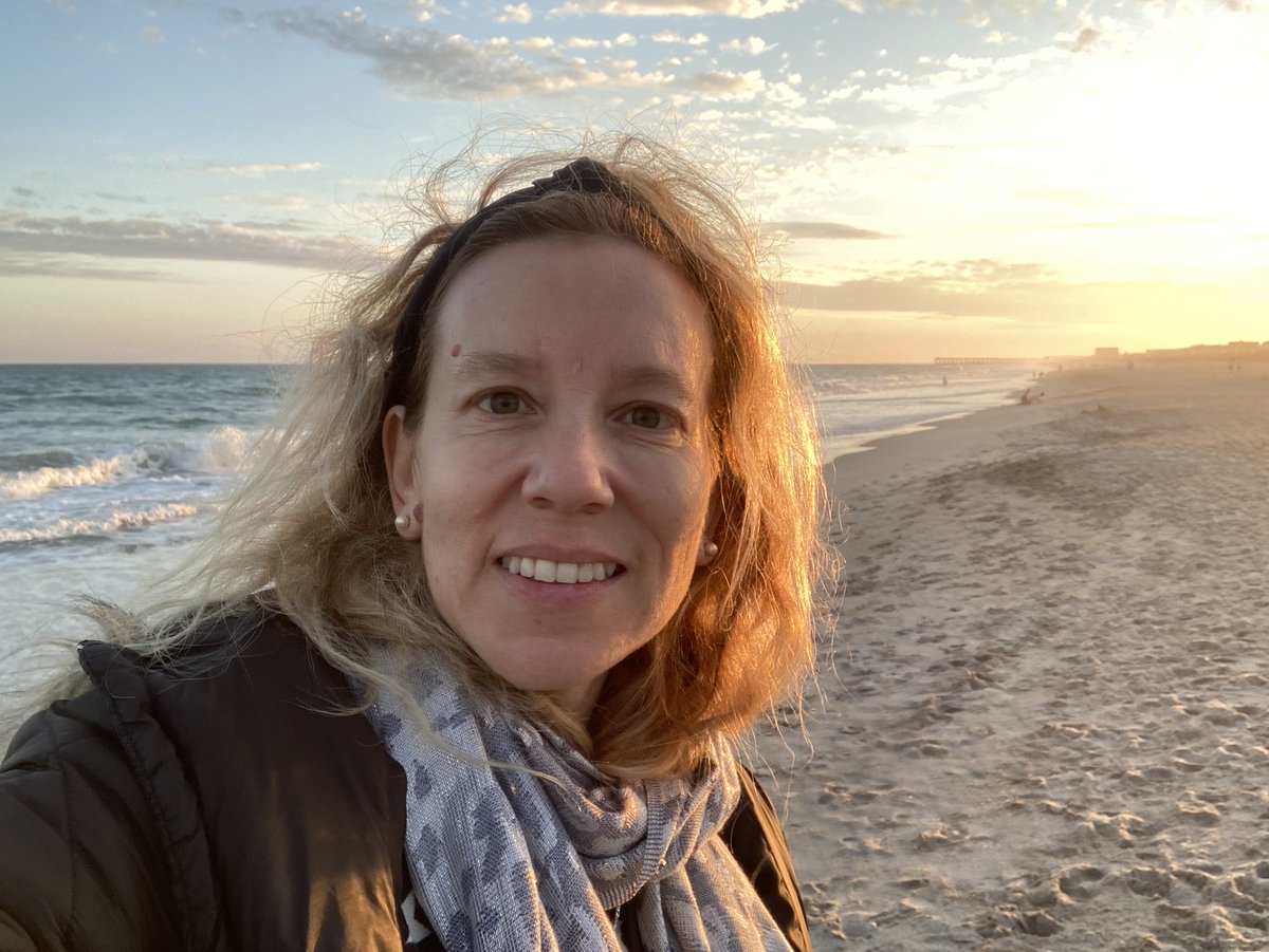 IsabelSeplved17's tweet photo. Oh Creations of the Lord!  Enjoying these last days of the year 2021 in Wilmington Beach NC, USA with my family.  Thanks to Participate Learning for living this beautiful experience of cultural exchange 🇨🇱❤️🇺🇸 @ParticipateLrng https://t.co/aNu20ZOkF0