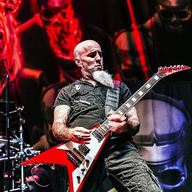 Happy Birthday!! Scott Ian, fundador y guitarrista de Anthrax  