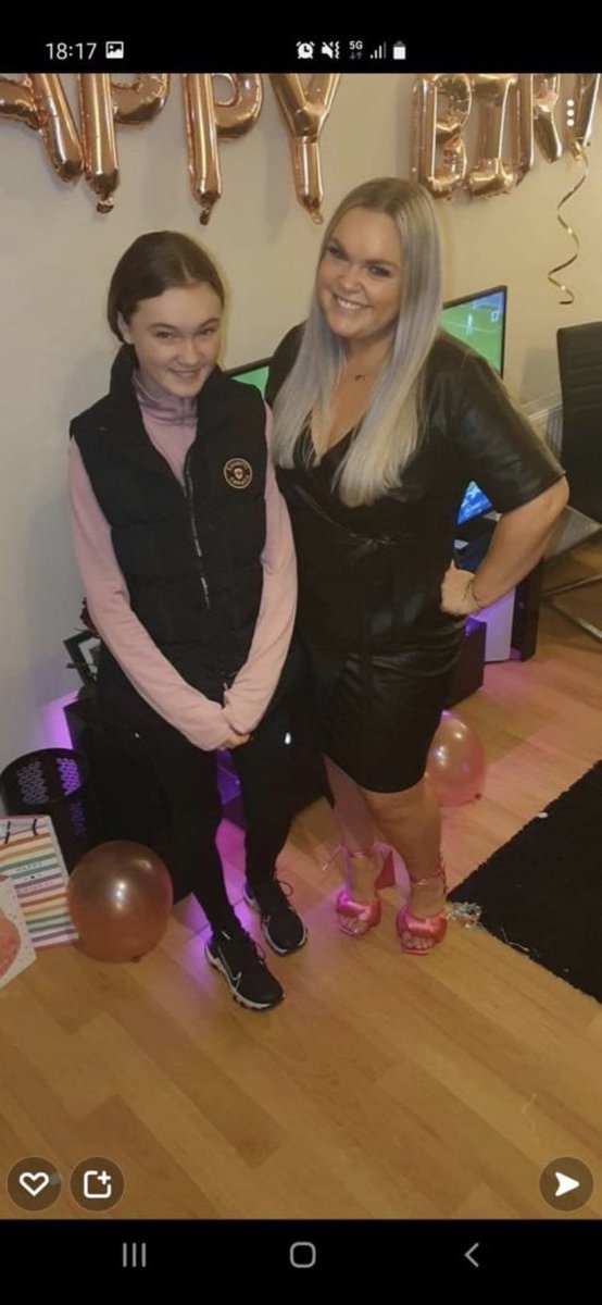 Miss_Russell23's tweet photo. 2011 - 2021
Besties then 
Besties now 
Besties forever 
Always just the 2 of us 👯‍♀️
#foreversmiling #motherdaughter #love #proud https://t.co/sIUpMMchtj