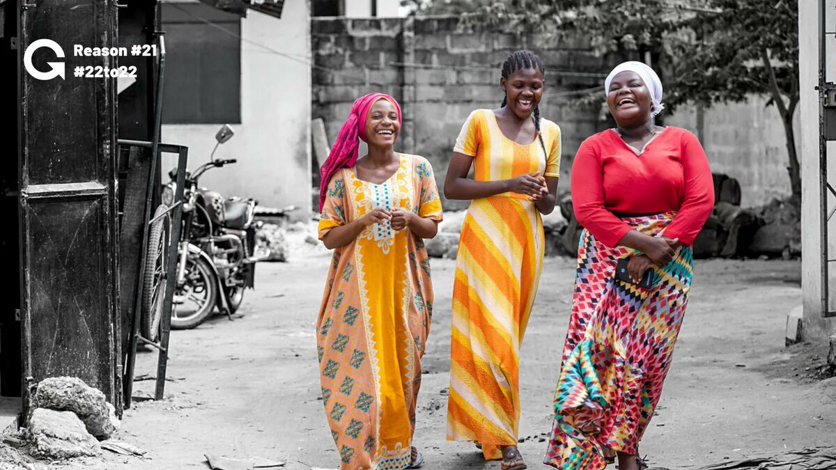 girleffect's tweet photo. We’re coming to the end of the holiday giving season. By supporting Girl Effect, you’re giving opportunities to thousands of girls. Reason to give to Girl Effect #21: Every gift, like every girl, can make an incredible difference. Give to girls: https://t.co/uKvEbxyelF #22to22 https://t.co/ZMHnNraZuJ