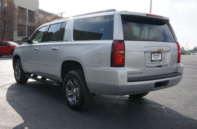 Are you looking for a great vehicle with plenty of room, smart device integration, exterior parking camera, and many more features, than this pre-owned 2019 #Chevrolet #SuburbanLT with only 112,586 miles is the SUV for you! #GalleriaChevrolet