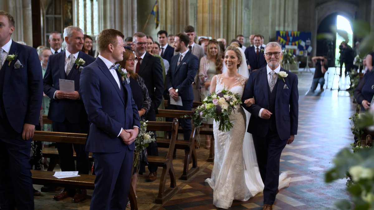 ClickPlayWed's tweet photo. Wishing you all a Happy New Year from the team here at Clickplay Wedding Videography 🥳

Congratulations to all the lovely couples that tied the knot in 2021 !🥂

We look forward to capturing plenty more magic moments in 2022. 🎥 https://t.co/4yiR8zkWHa