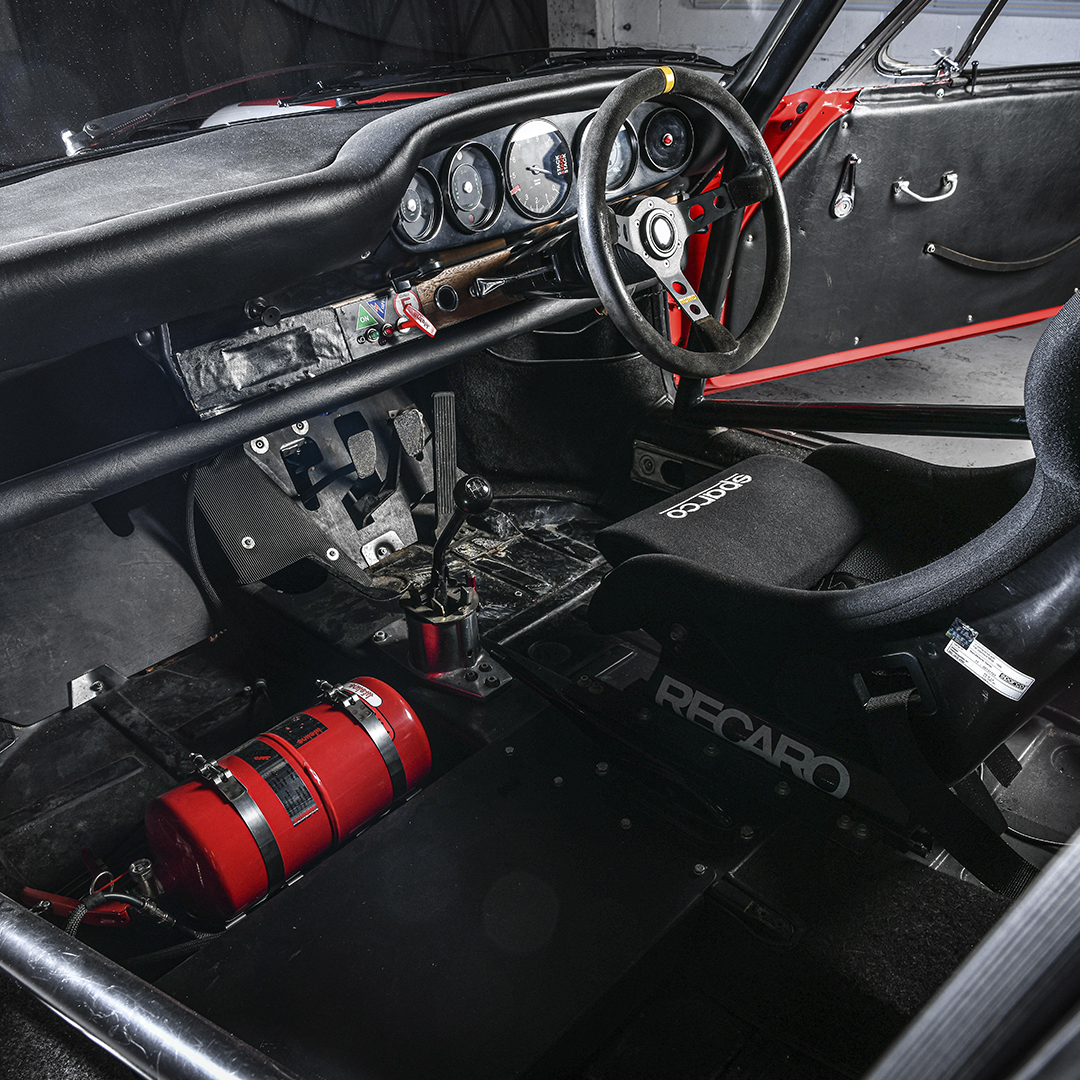 DanFurr's tweet photo. The coming together of technicians @PorscheGB's network of Classic Partner Centres saw this early 911 wow fans of historic motorsport before the car underwent further transformation in 2020. Cover story for the May issue of Classic Porsche. Order a copy at https://t.co/UJet31710d https://t.co/wdfzuaSPmW