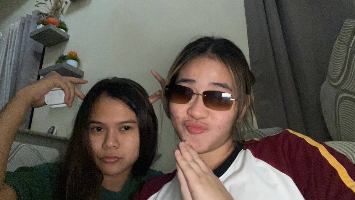 rjkimvibes's tweet photo. you're the best part of 2021 @simp4bossgeli https://t.co/1OsULhySM8