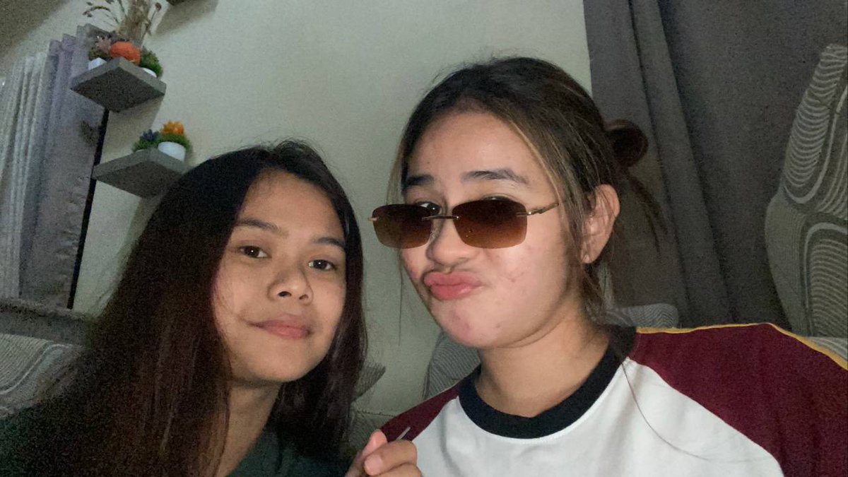 rjkimvibes's tweet photo. you're the best part of 2021 @simp4bossgeli https://t.co/1OsULhySM8