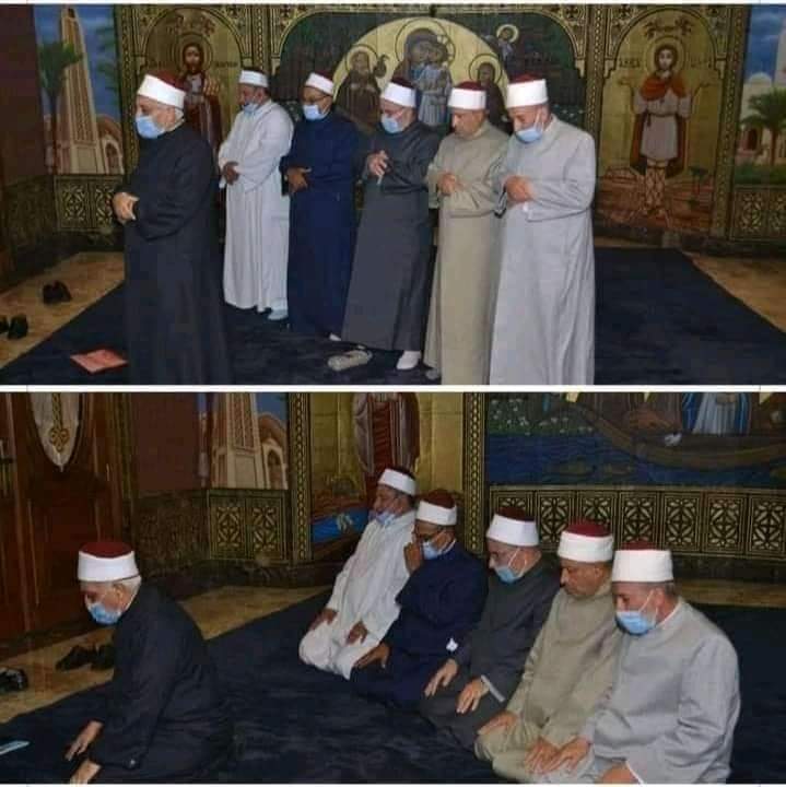 abomariya7's tweet photo. هؤلاءهم شيوخ الأزهر والأوقاف
أجهل من الحمير
رعاع أزهريون ذهبوا للكنيسة ليهنئو النصارى بعيدهم
 (عيد ميلاد الرب)المصلوب على خشبة
ولما جاء وقت الصلاة قامو للصلاة
التي تحتوي الفاتحة والتي تنتهي بقوله عز وجل:(غير المغضوب عليهم ولا الضالين)وهم اليهود والنصارى والجهال خلفه يقولون آمين. https://t.co/AsV6LsviFa
